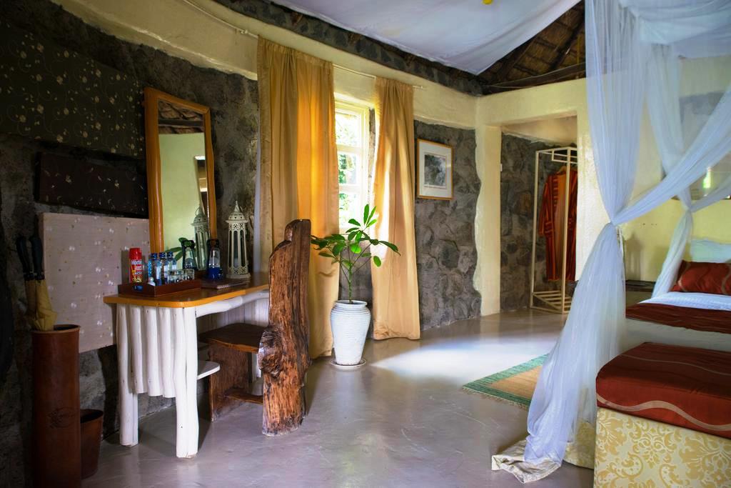 3-Day Lake Nakuru and Masai Mara Safari From Nairobi